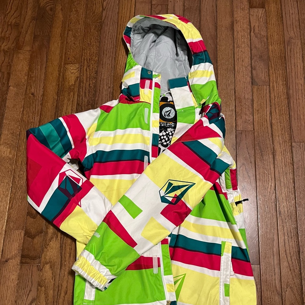 Volcom snowboard jacket women SZ-M